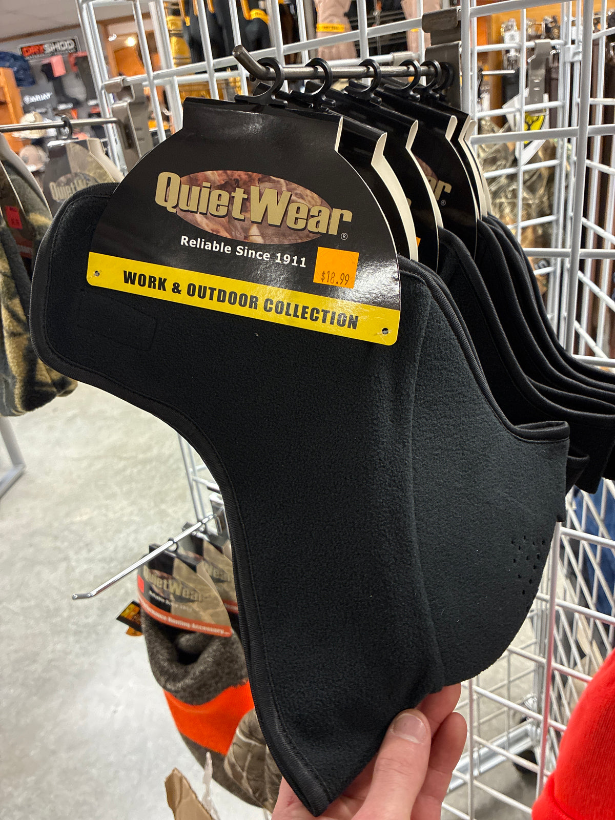 QUIETWEAR FLEECE HALF MASK